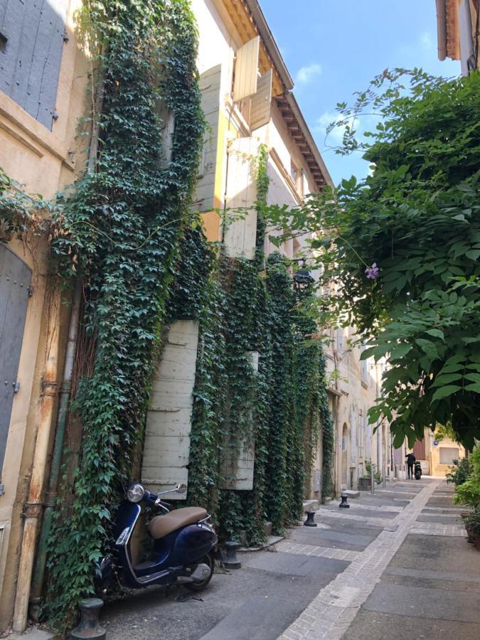 Studio De Charme A La Roquette Arles Kültér fotó