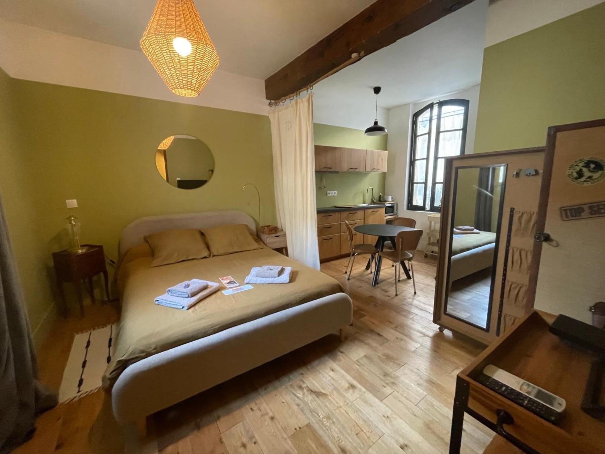 Studio De Charme A La Roquette Arles Kültér fotó