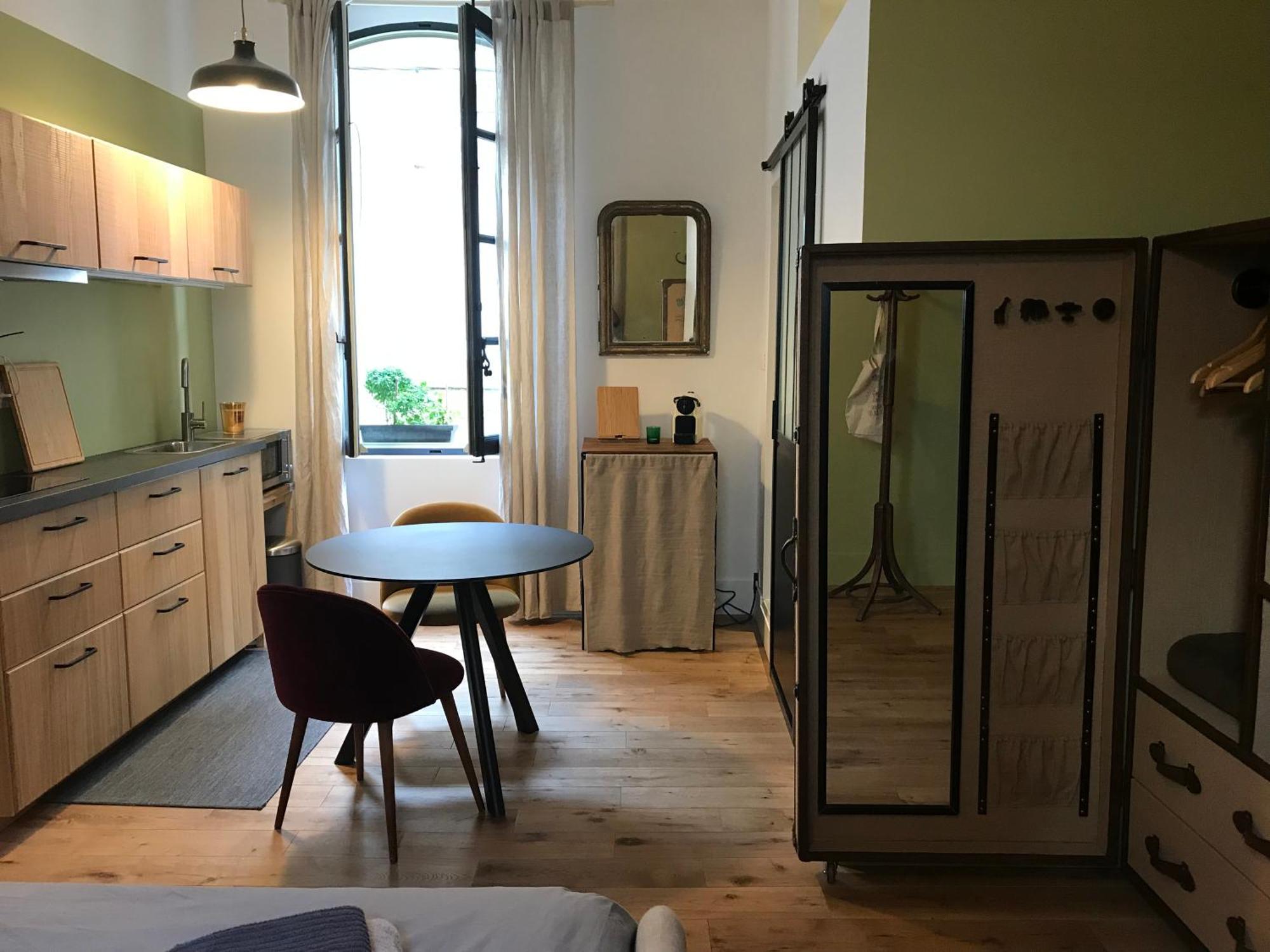 Studio De Charme A La Roquette Arles Kültér fotó