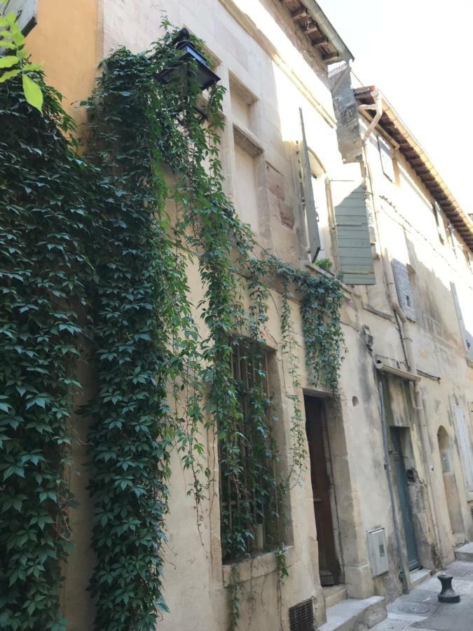 Studio De Charme A La Roquette Arles Kültér fotó